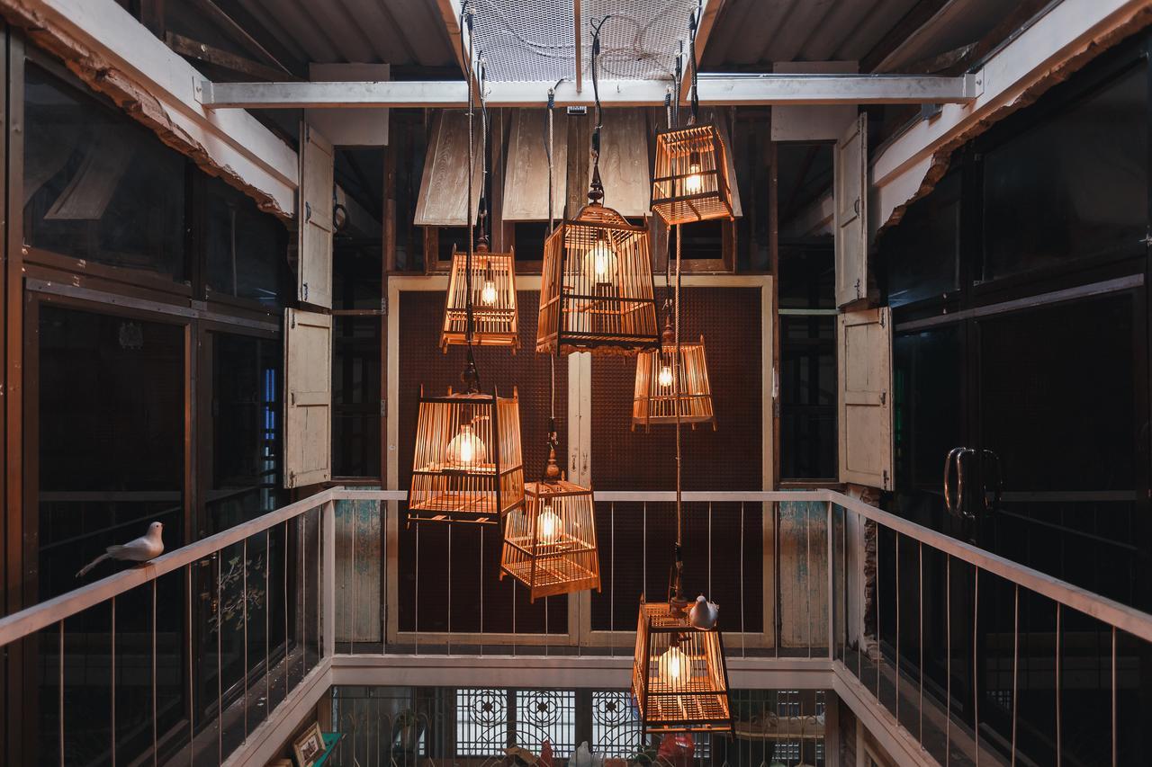Nivas Siam Hostel Bangkok Exterior photo